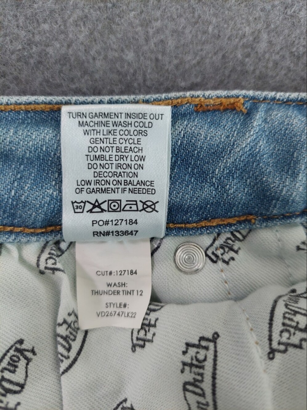 Von Dutch Originals NWT Low Rise Flare Jeans Studded Patch Size 29 Y2K McBling - Picture 9 of 13